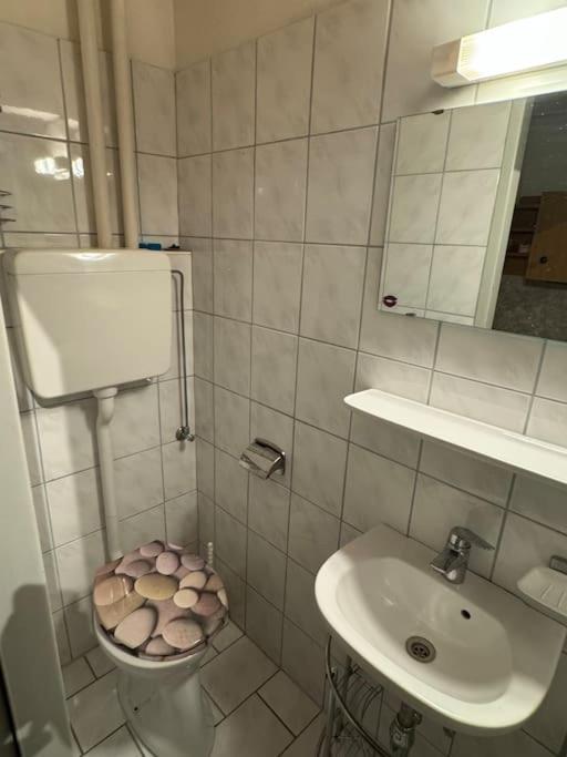 Cozy Apartment In Graz Buitenkant foto